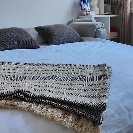 Apartmán Cozy Studio, Convenient, Close To Nature & Sea